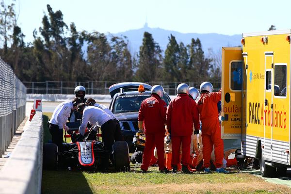 Alonso sigue en el Hospital y Mclaren afirma que no hubo fallo técnico ni humano