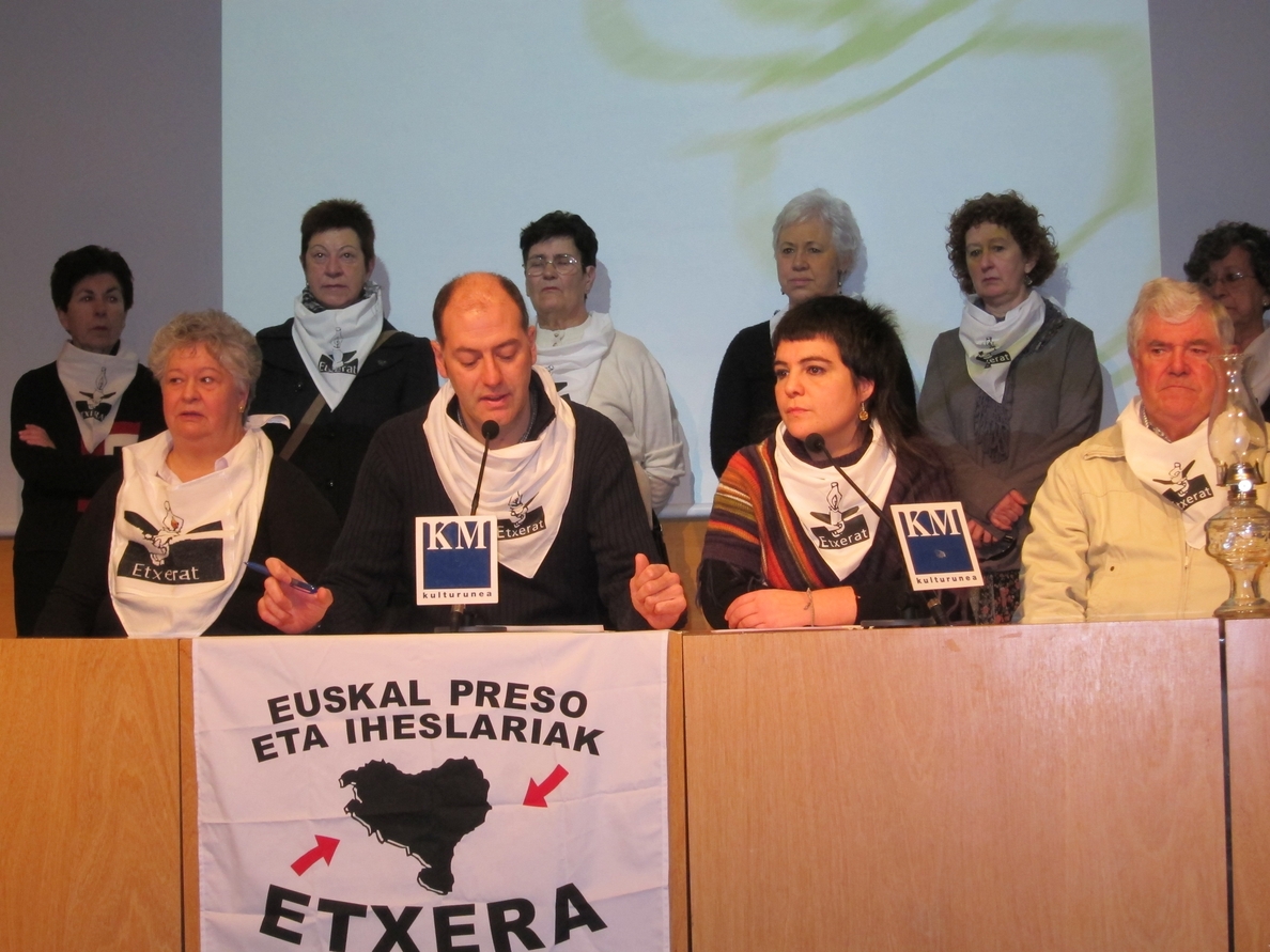 El lehendakari se reunirá este miércoles con familiares de presos de ETA