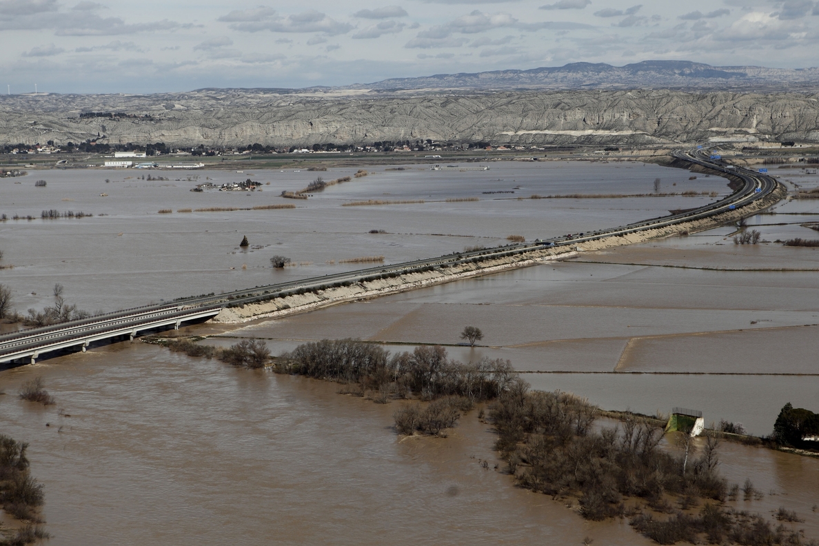 Abierta la Oficina de Atención a los afectados por la riada del Ebro