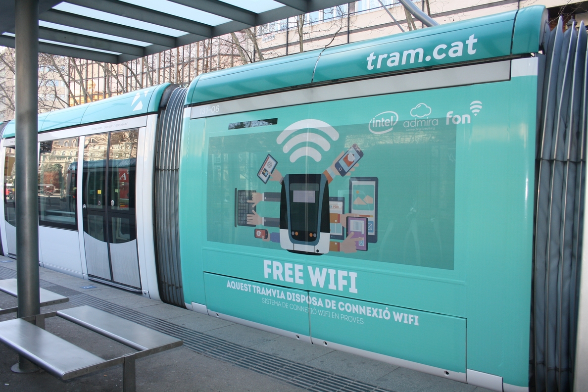 El Tram tendrá wifi gratuito en cinco vehículos de las líneas T1, T2 y T3