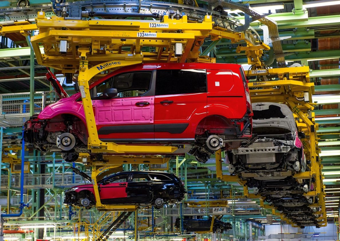 España escala al noveno puesto como fabricante de vehículos