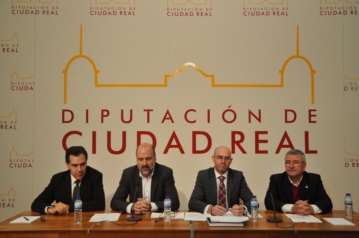 María Fernández y Alfredo Moro ganan el III premio de Investigación Cervantista »José María Casasayas»