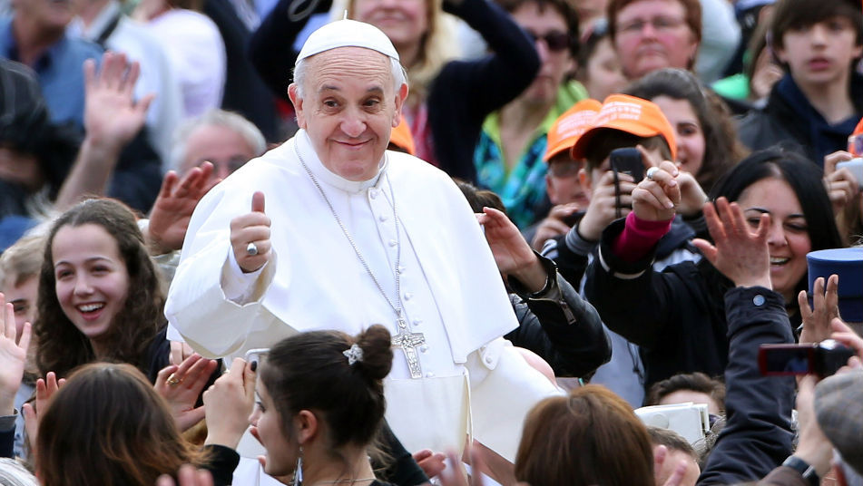 El Papa más divertido cuenta un chiste sobre argentinos en la televisión mexicana