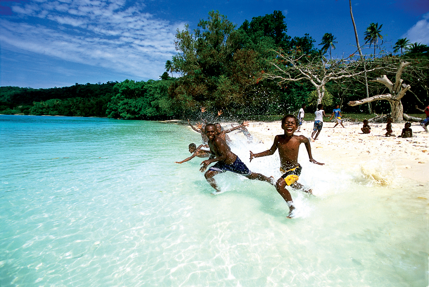 Vanuatu, el país más feliz del mundo, arrasado por el tifón Palm