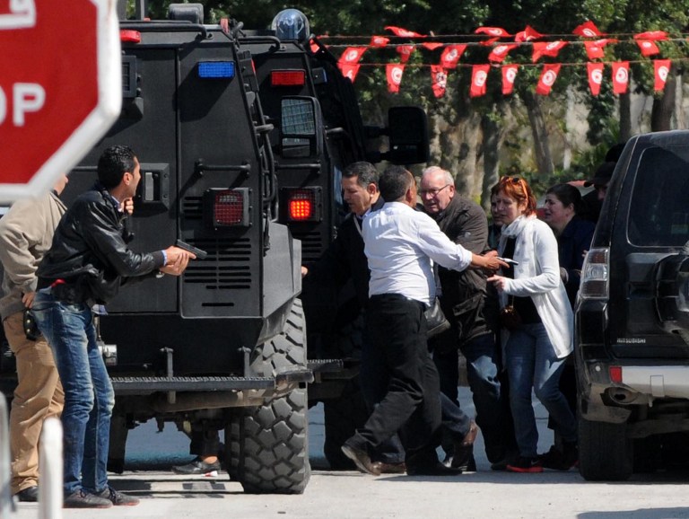 Túnez reconoce fallos en la seguridad y asegura que el ataque «pudo ser peor»