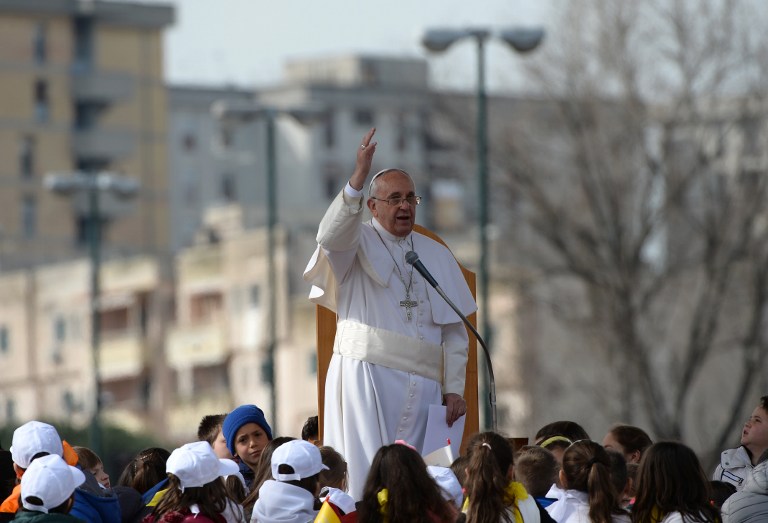 El Papa acompaña a 150 «sin techo» a visitar la Capilla Sixtina