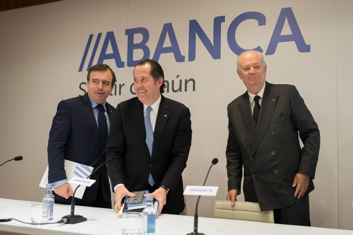 Abanca propone destinar 150 millones de euros a dividendos, de ellos 132 millones al FROB