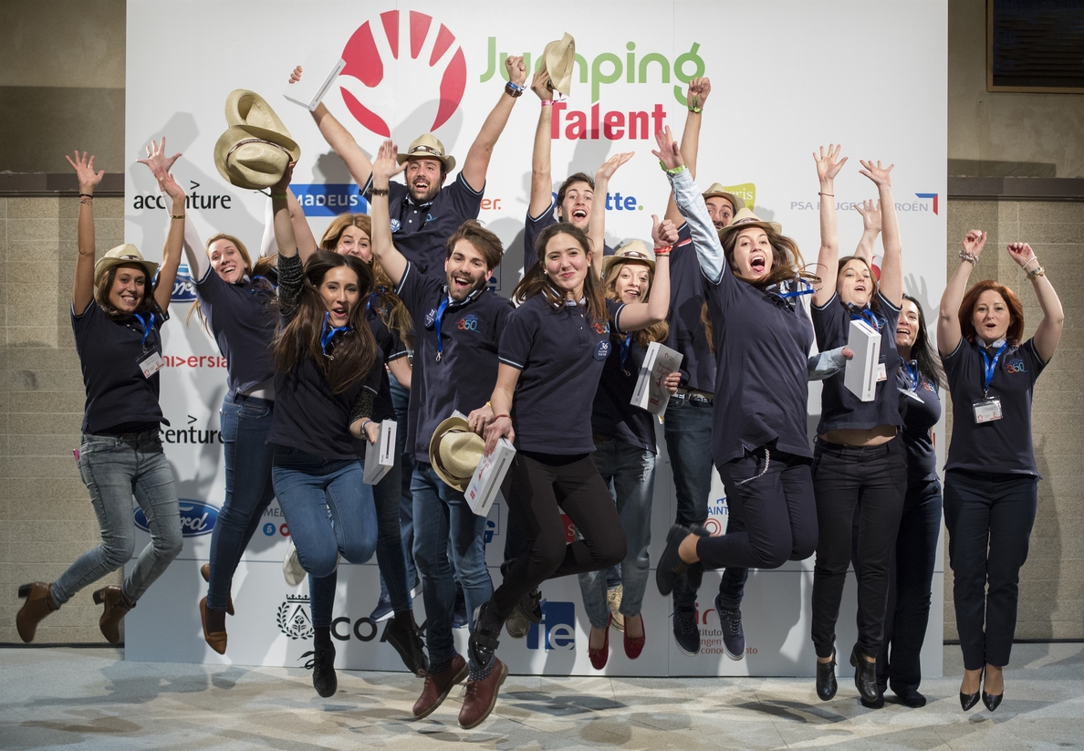 La III edición de Jumping Talent de Universia y Trabajando.com reconoce el talento de 9 jóvenes universitarios