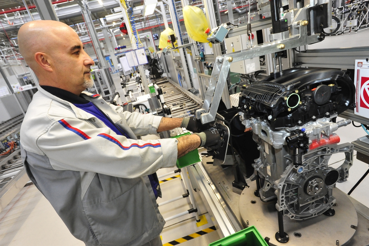 PSA aumenta producción de motores PureTech en Trémery (Francia)