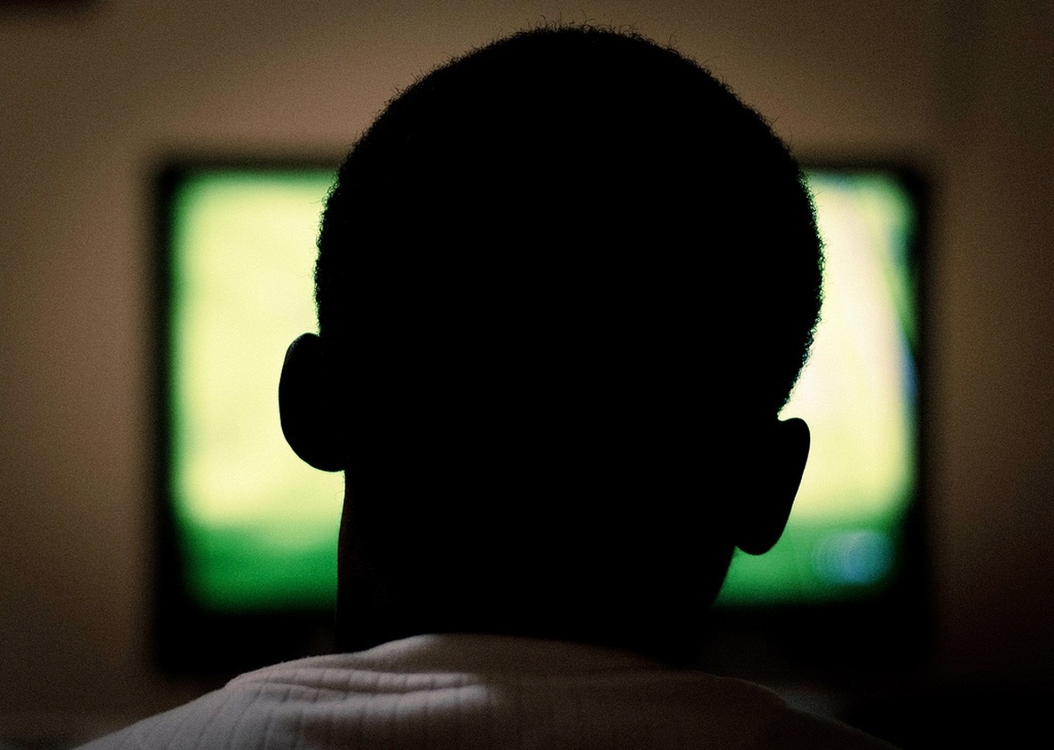 Cada hora al día ante la tele aumenta un 3,4% el riesgo de diabetes