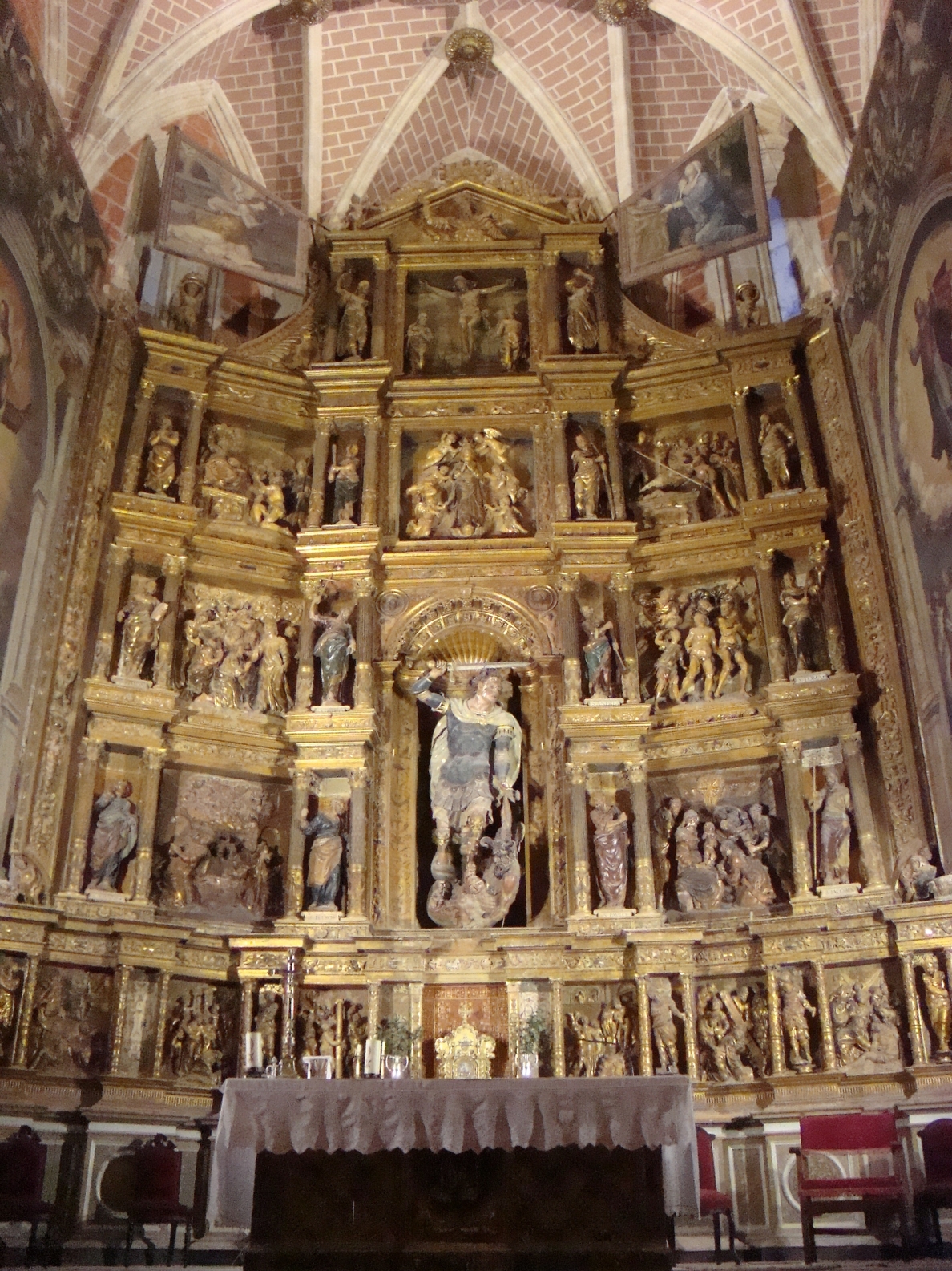 Cultura licitará los trabajos de restauración del retablo mayor de la Iglesia Parroquial Ibdes