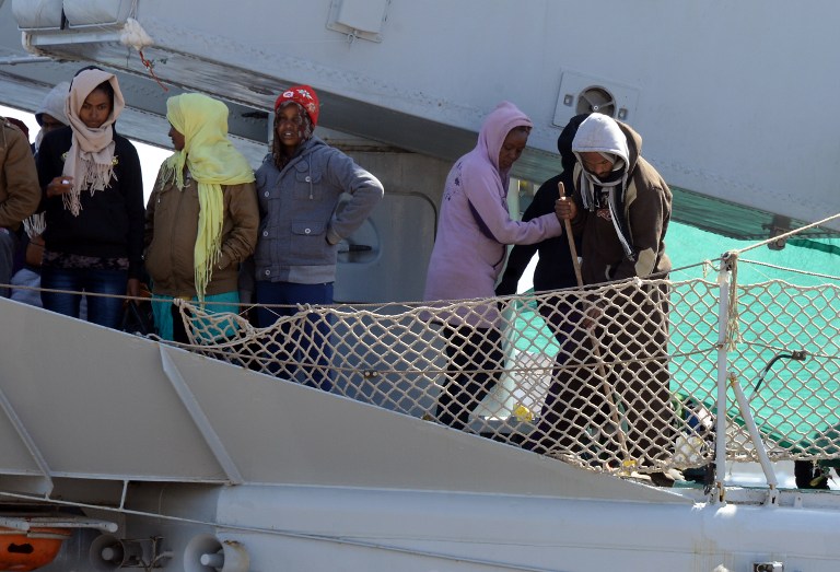 Italia detiene por trata de personas al capitán del barco naufragado el sábado