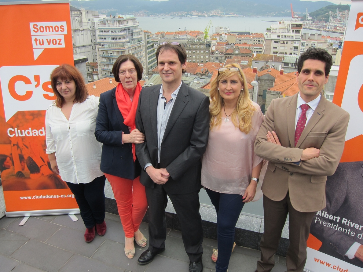 Ciudadanos se propone en Vigo como respuesta al «descontento» social con un programa marcado por la transparencia