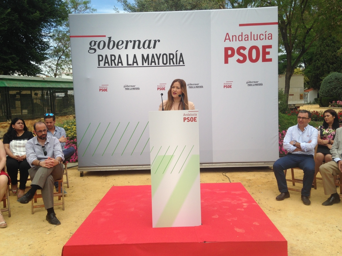 Pérez (PSOE) pide «apoyo mayoritario» en Utrera para Villalobos a fin de evitar «otro pacto de despacho»