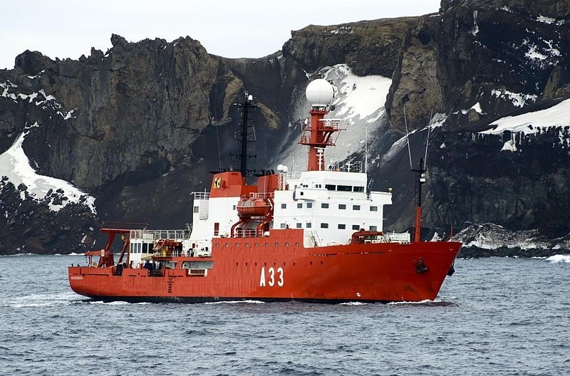El buque científico Hespérides pone fin en Cartagena a la XXVIII Campaña Antártica Española