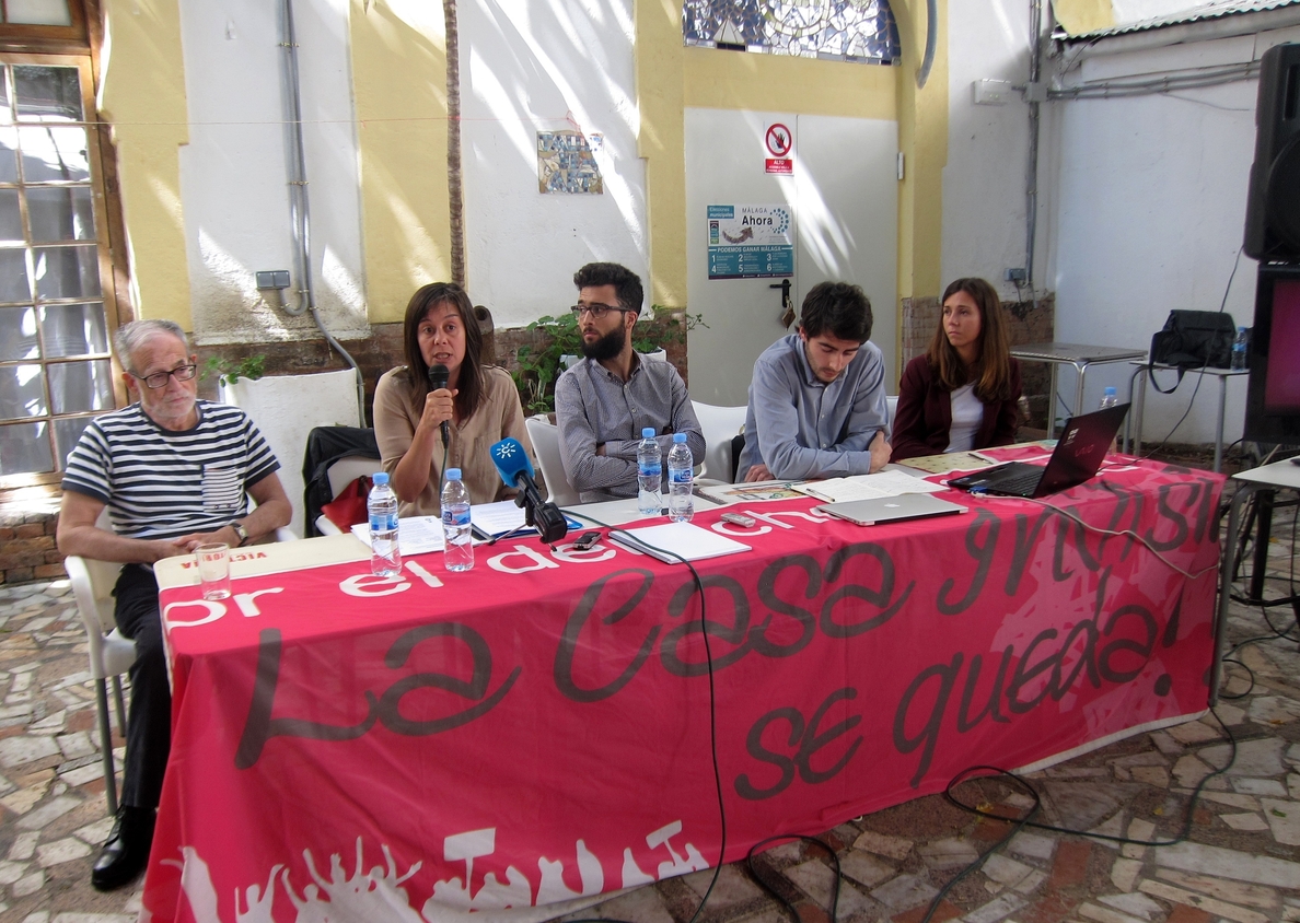 El Ayuntamiento de Málaga mantiene el cierre del patio de La Casa Invisible