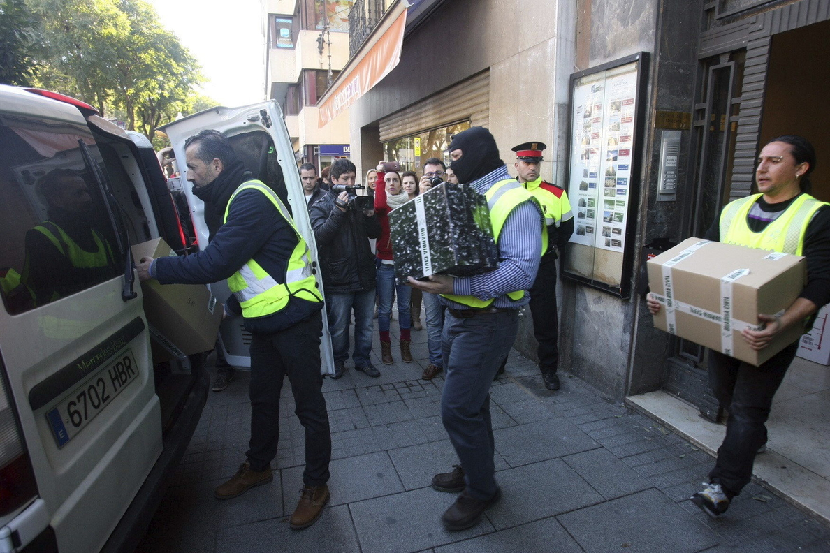 Macrooperación policial contra el tráfico de heroína en Ciutat Vella