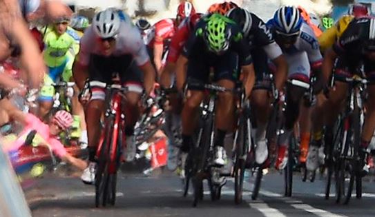 Aru arrebata el liderato a Contador y Modolo gana la 13ª etapa del Giro