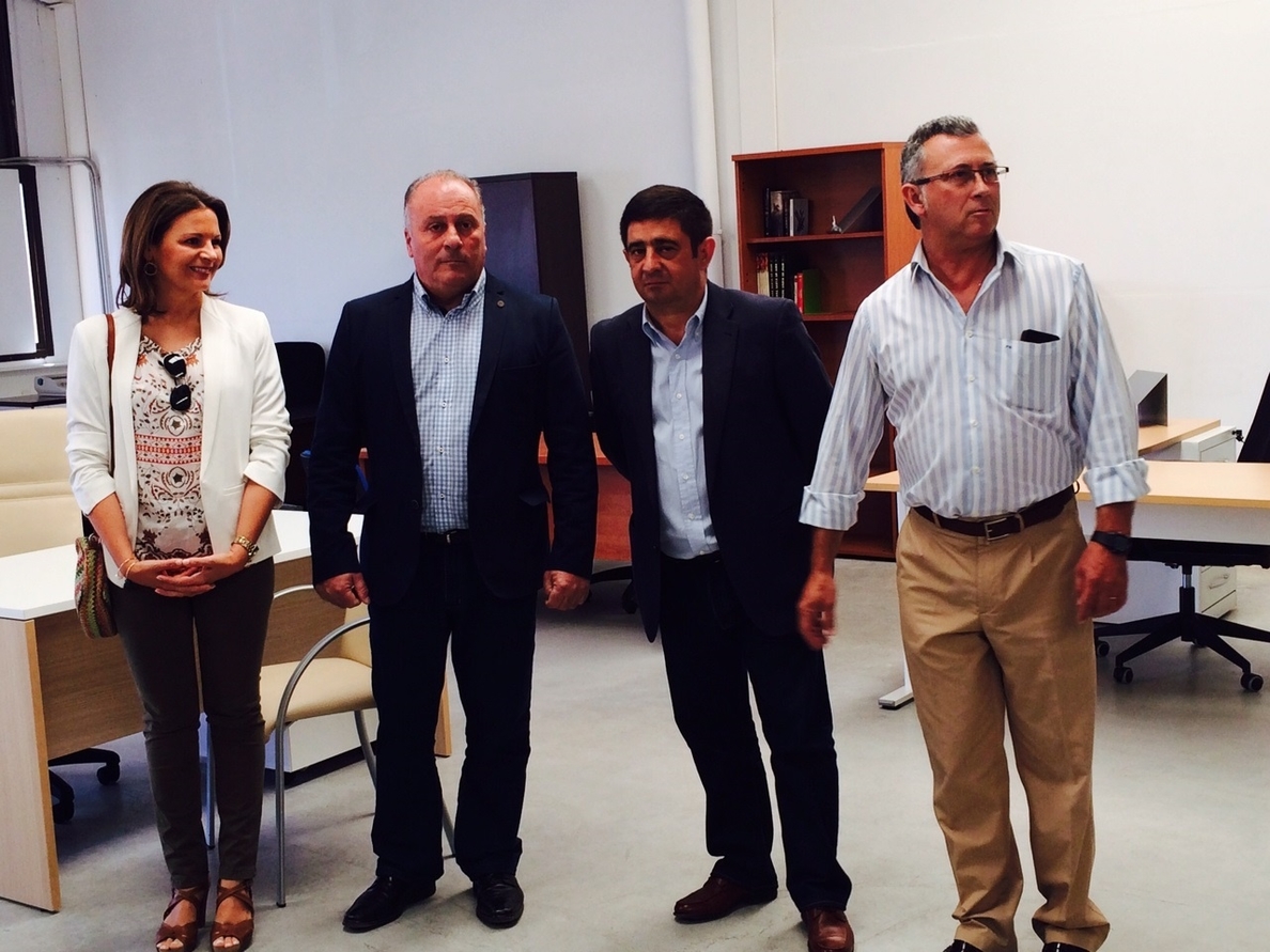 Gumof inaugura su nuevo centro en el que Diputación ha financiado el 50 por ciento de su maquinaria