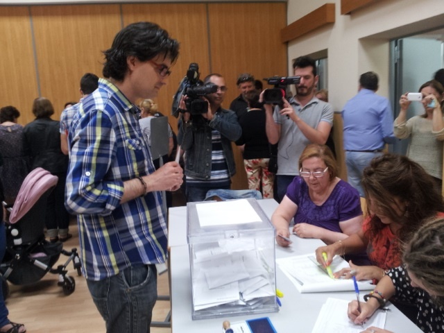 El candidato a la Alcaldía de Cádiz por UPyD lamenta ser el único candidato que no puede votarse a sí mismo