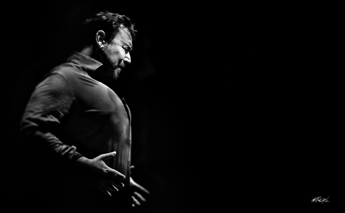José Valencia presenta el 2 de junio en el Teatro Quintero »Directo», grabado en la Bienal de Flamenco