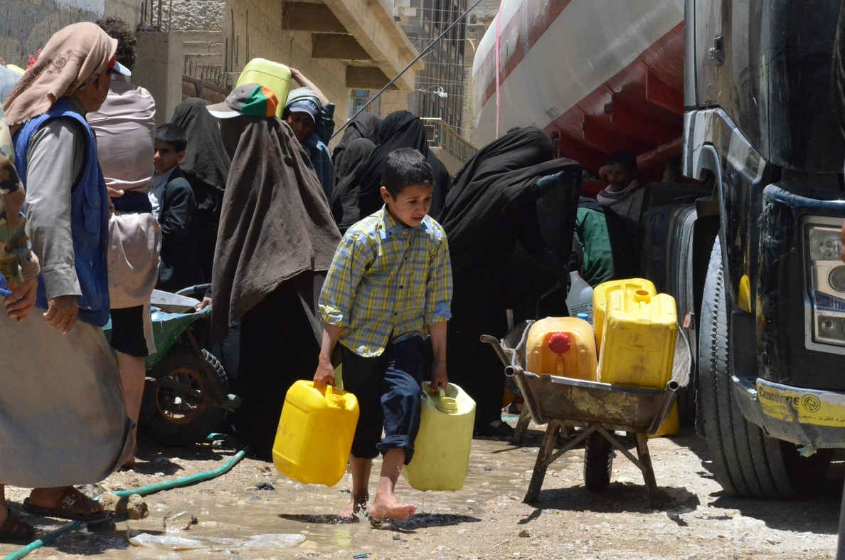 MSF alerta de la «guerra contra la población» que se vive en Yemen y de graves carencias de agua