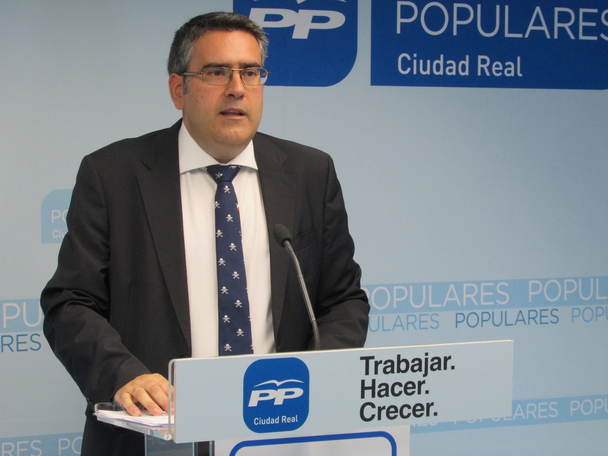 El PP da por «hecho» el pacto PSOE-Ganemos en Ciudad Real capital y avisa de un giro «radical»