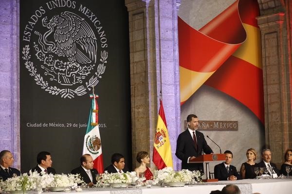 Felipe VI y Letizia, cena de gala en México