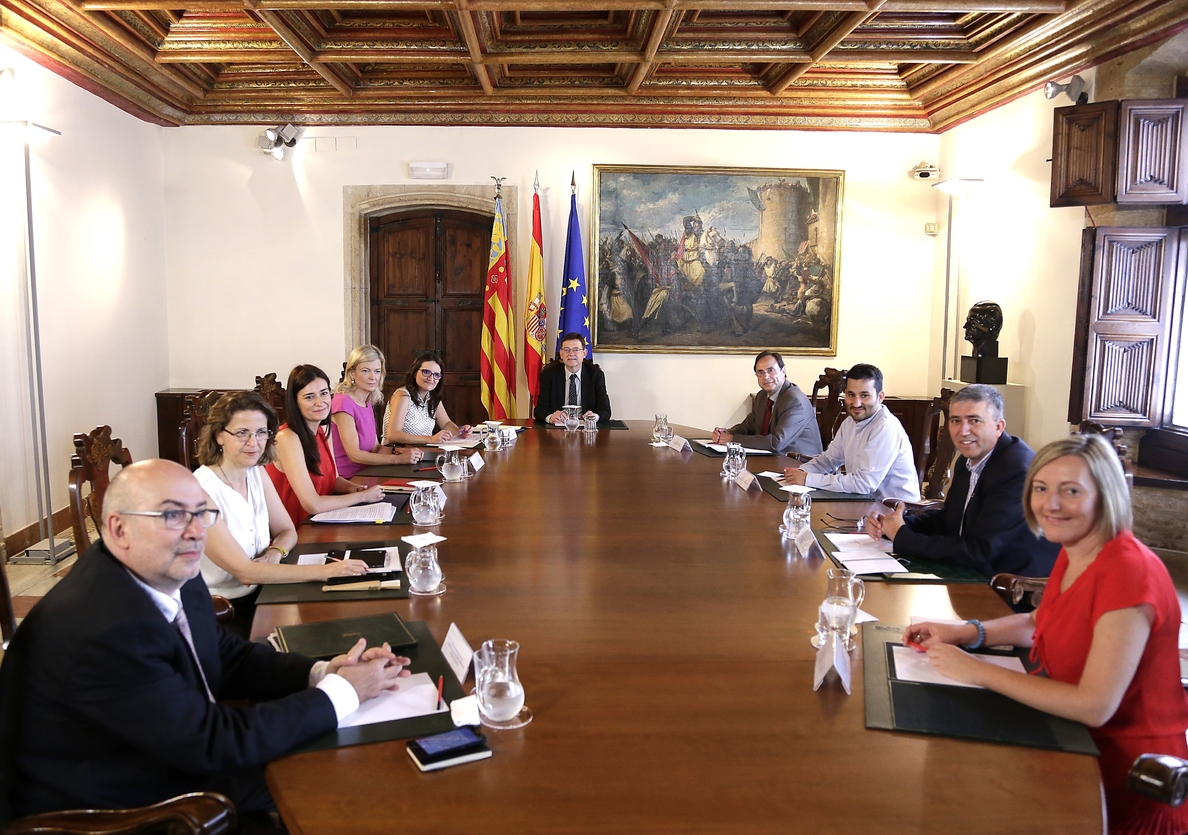 Gobierno valenciano inicia la eliminación de copagos y da orden de retirar el recurso del anterior Consell ante el TS