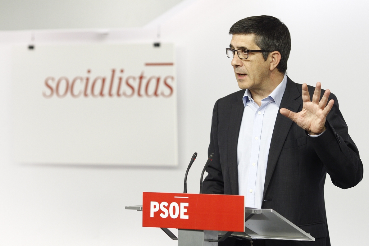 El PSOE se desmarca de la reclamación del PSC de un Estado plurinacional y pretende reconocer «la diversidad» de España