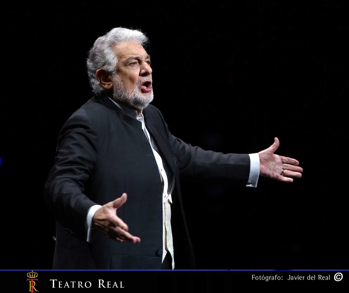 Plácido Domingo hace vibrar el Teatro Real