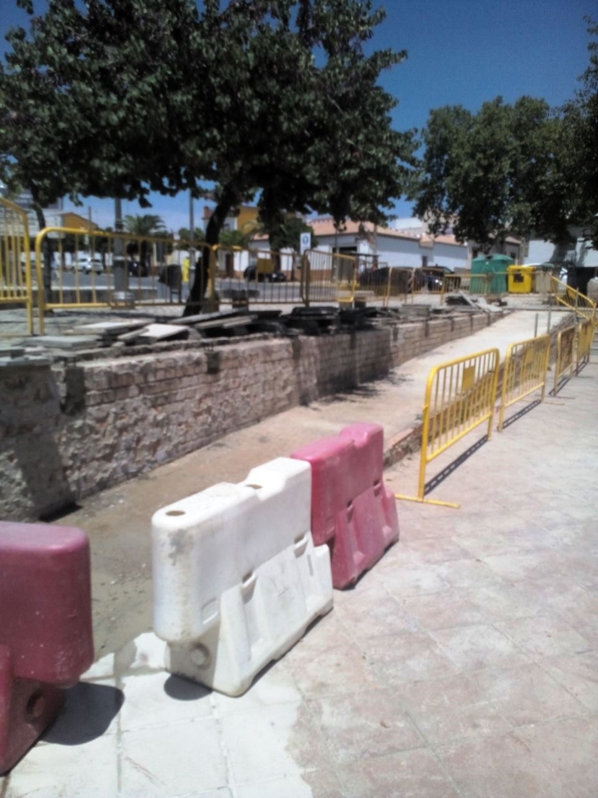 El Ayuntamiento de Gerena acomete obras en la plaza de San Benito Abad