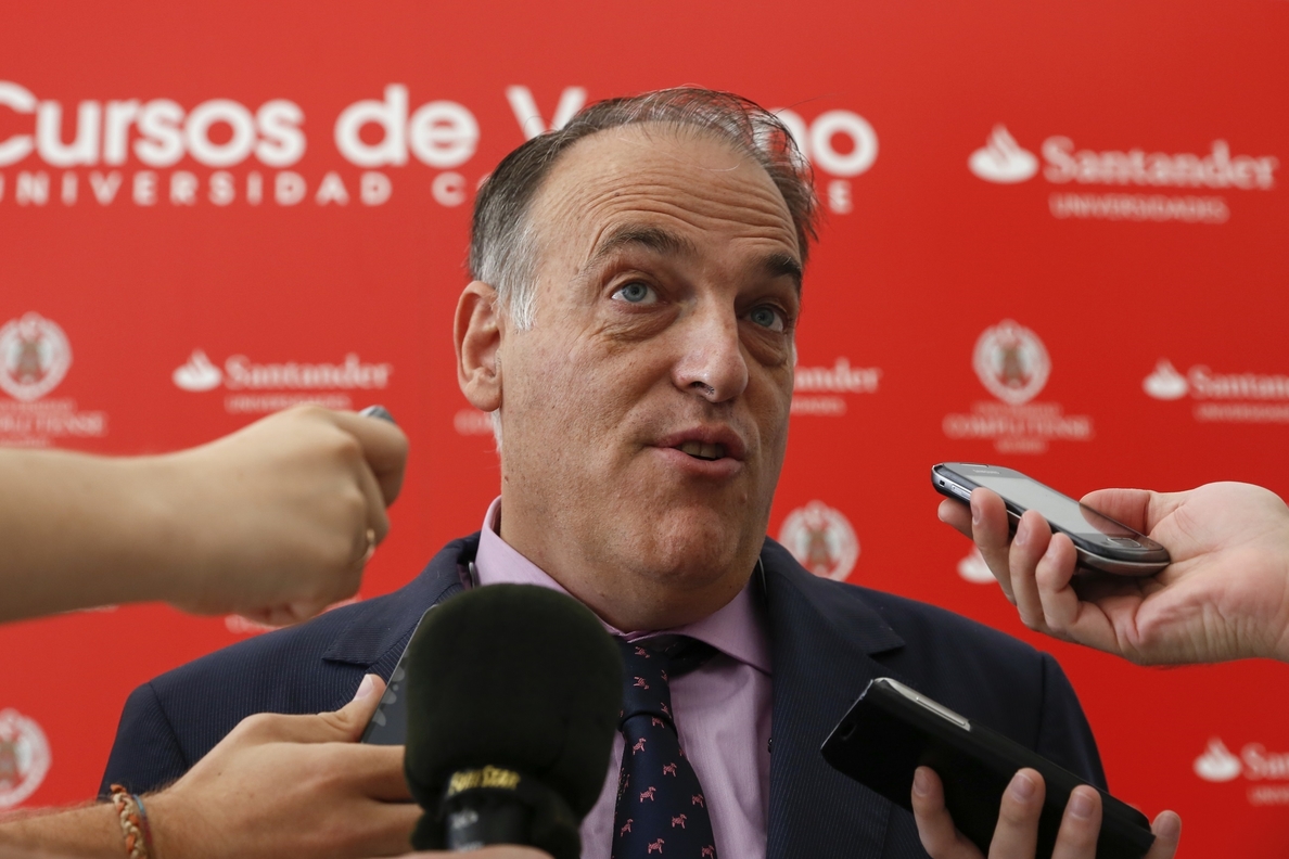 Tebas: «El fútbol español no es sostenible si no se atacan los amaños y el control económico»