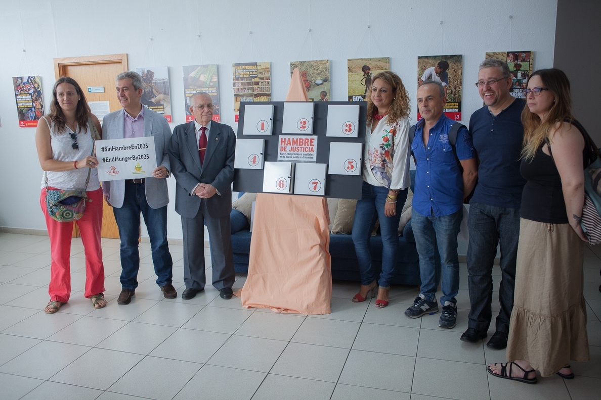 Cáritas organiza una exposición para sensibilizar sobre el hambre en el mundo