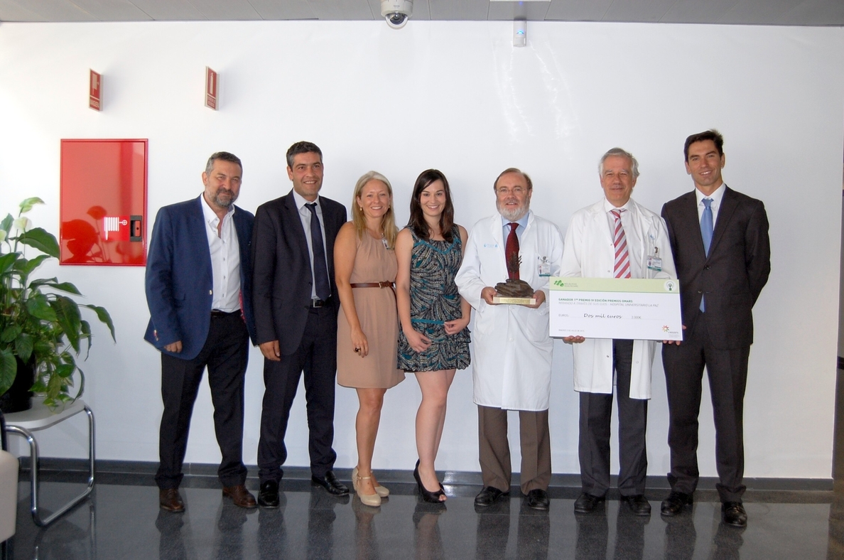 El Hospital La Paz recoge el primer premio de la IV Edición de los galardones OMARS y tres placas de los premios BiC