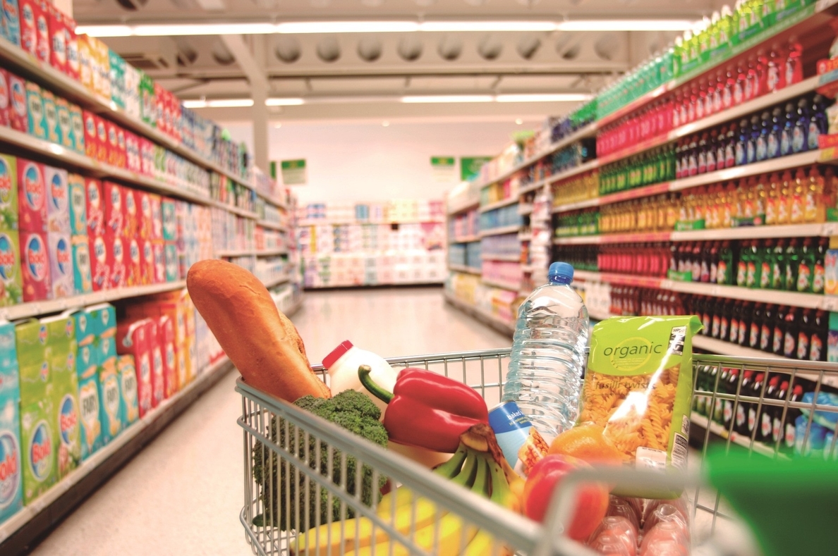 La industria alimentaria y los supermercados griegos temen el desabastecimiento