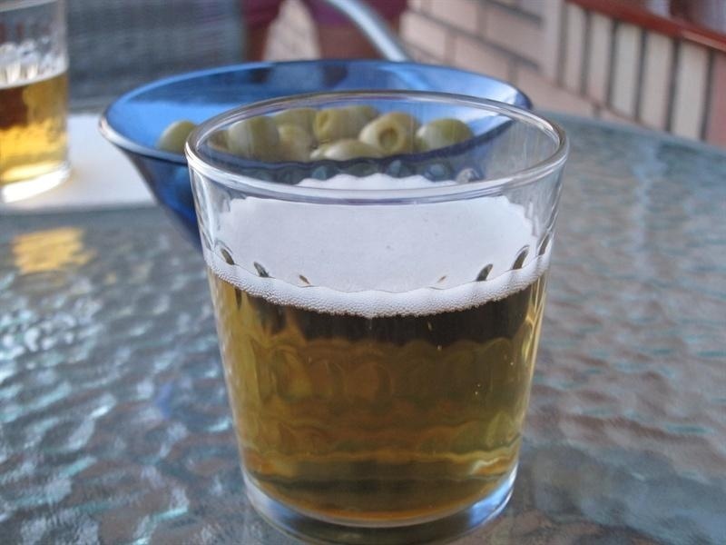 Una investigación de la UMU utiliza subproductos de la cerveza como pienso de peces