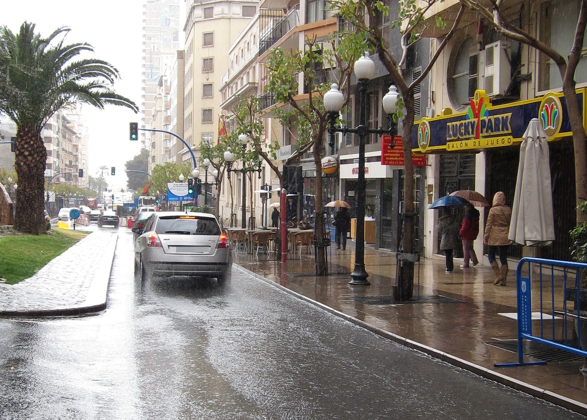 Valencia y Castellón, en alerta por lluvias y tormentas