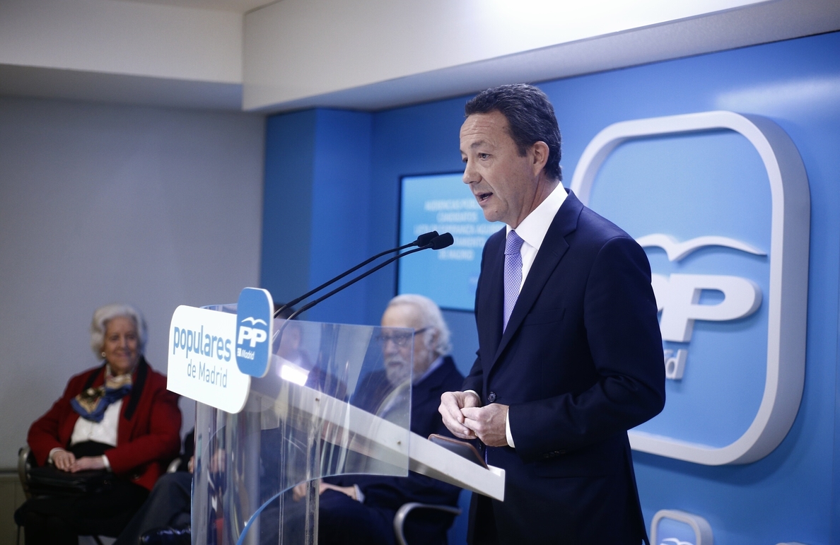 El PP tilda de «vergüenza» la destitución de Carmona y culpa a Pedro Sánchez de anteponer sus «intereses políticos»