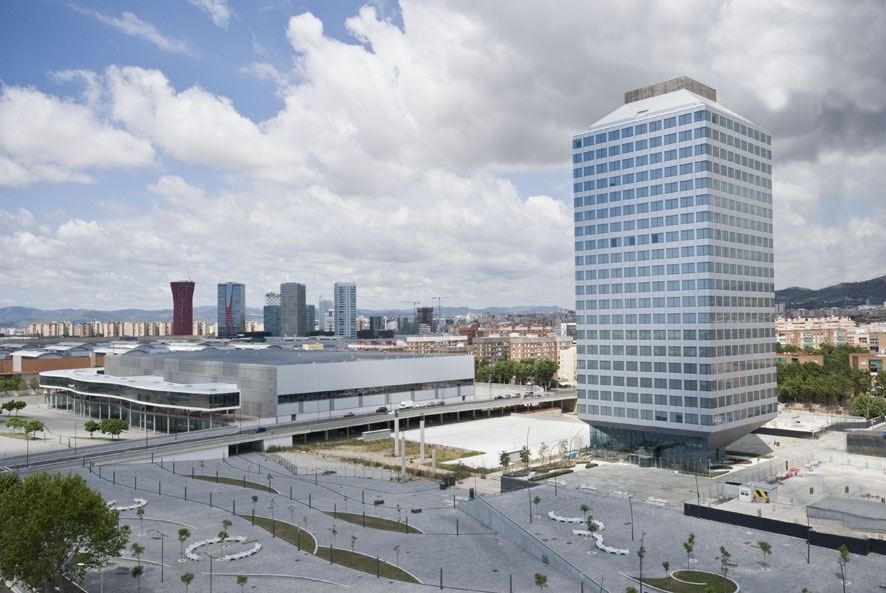 Iberdrola Inmobiliaria alquila a Proclinic oficinas en el edificio Porta Firal Auditori de Barcelona