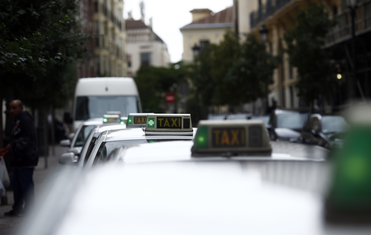Tarragona, San Sebastián, Girona y Pamplona, las ciudades con los taxis más caros, según Facua