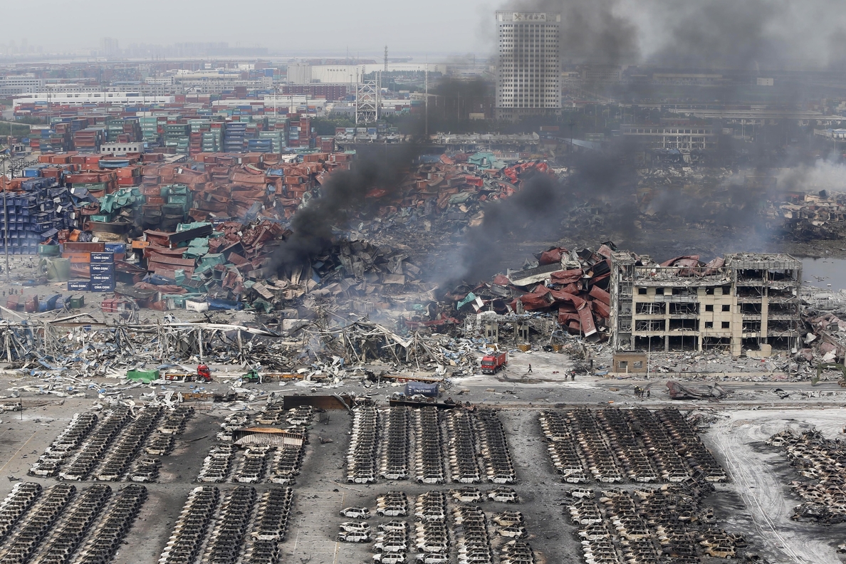 Casi 130 muertos por el accidente en el almacén químico de Tianjin