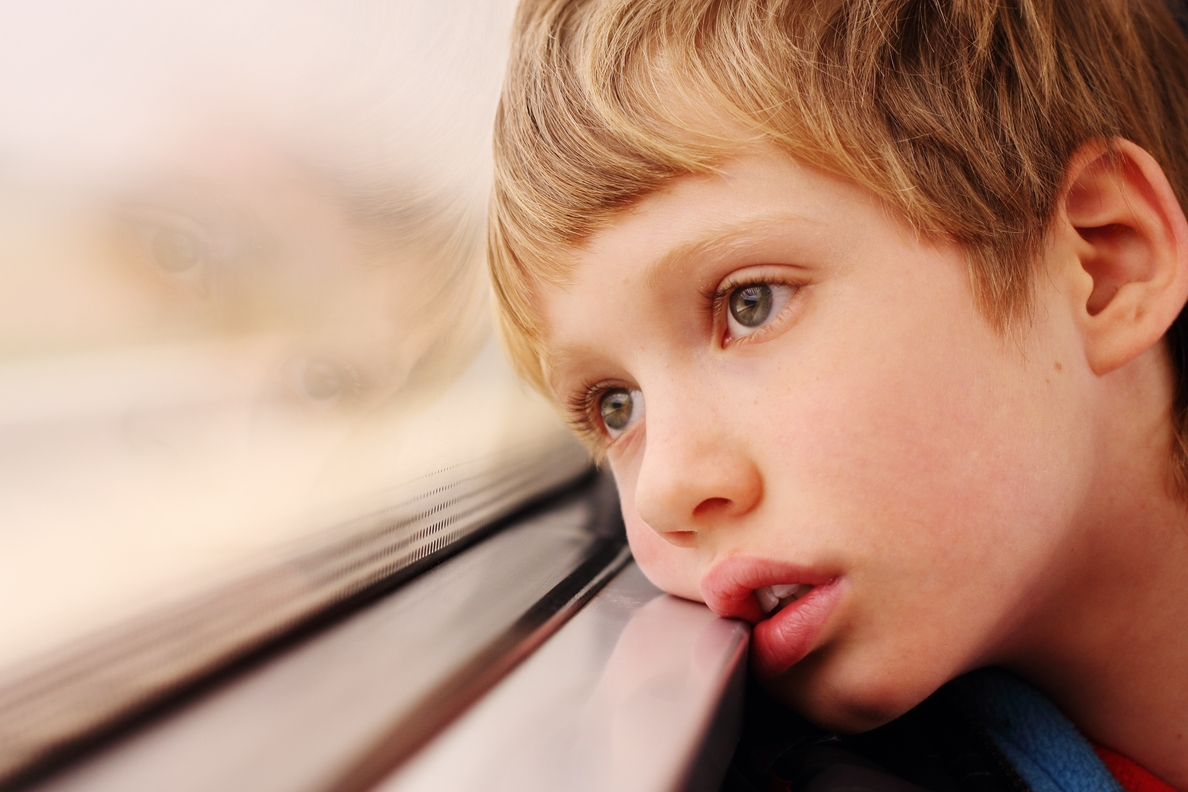 Métodos nuevos de pruebas genéticas pueden beneficiar a los niños con sospecha de autismo