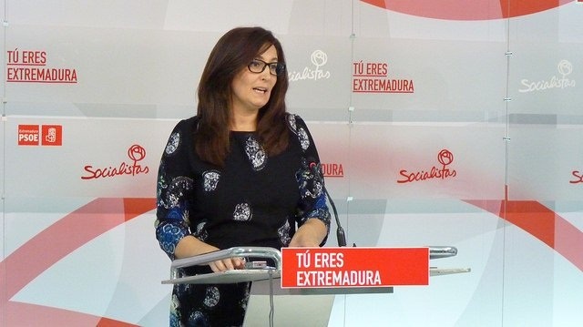 El PSOE extremeño tacha de «malos» los datos y destaca la necesidad de un plan de empleo social