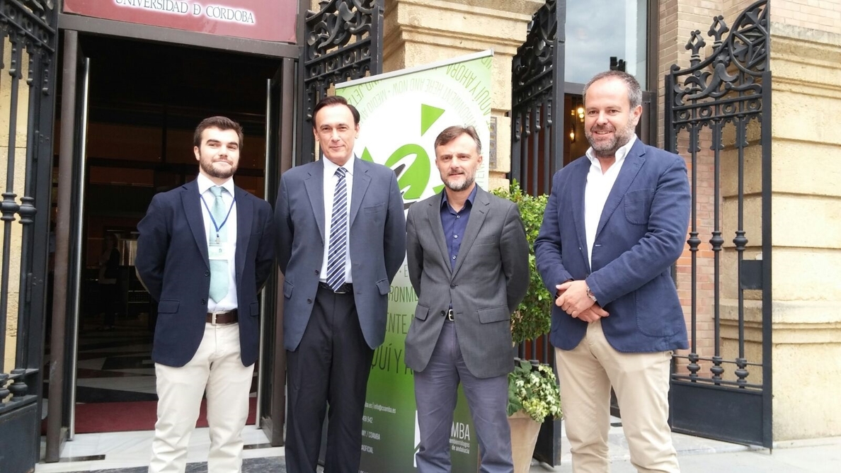 El consejero de Medio Ambiente inaugura en Córdoba el IV Encuentro de Emprendedores del Sector Ambiental de Andalucía