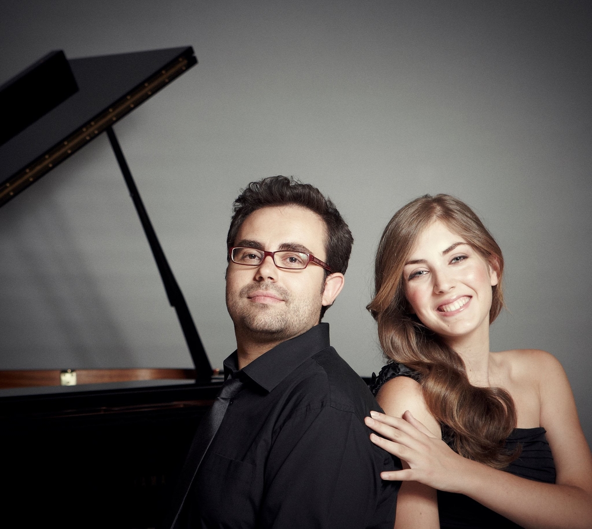 El dúo de piano Iberian &Klavier llevan »La locura española» al Palau de la Música