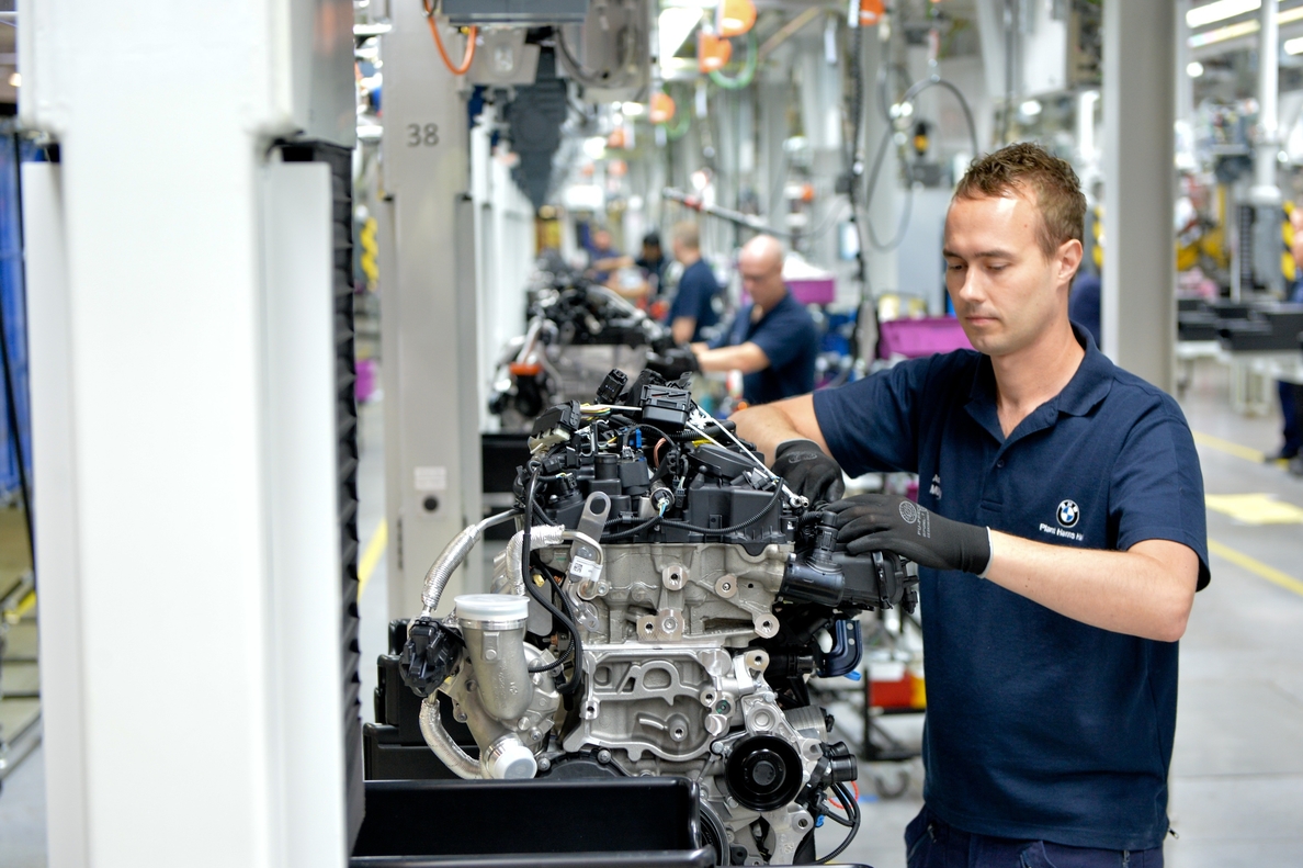 BMW inicia producción de nuevos motores de tres y cuatro cilindros en Reino Unido