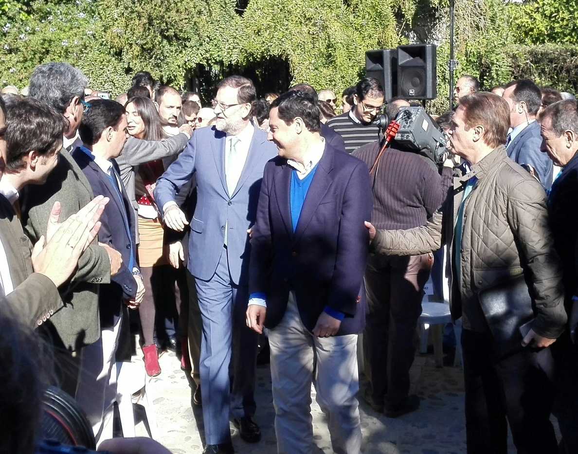 Rajoy destaca su apuesta por Andalucía y garantiza que continuará en el futuro