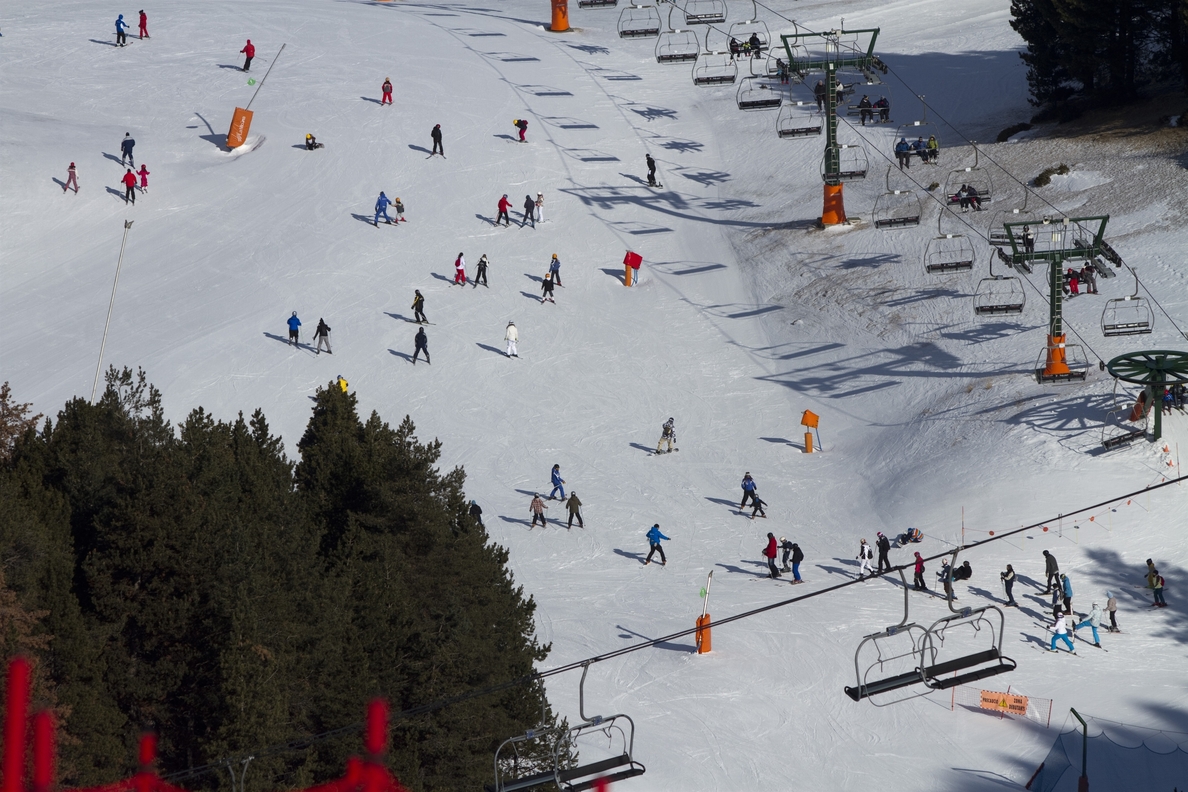 La estación de esquí de La Molina abrirá este viernes
