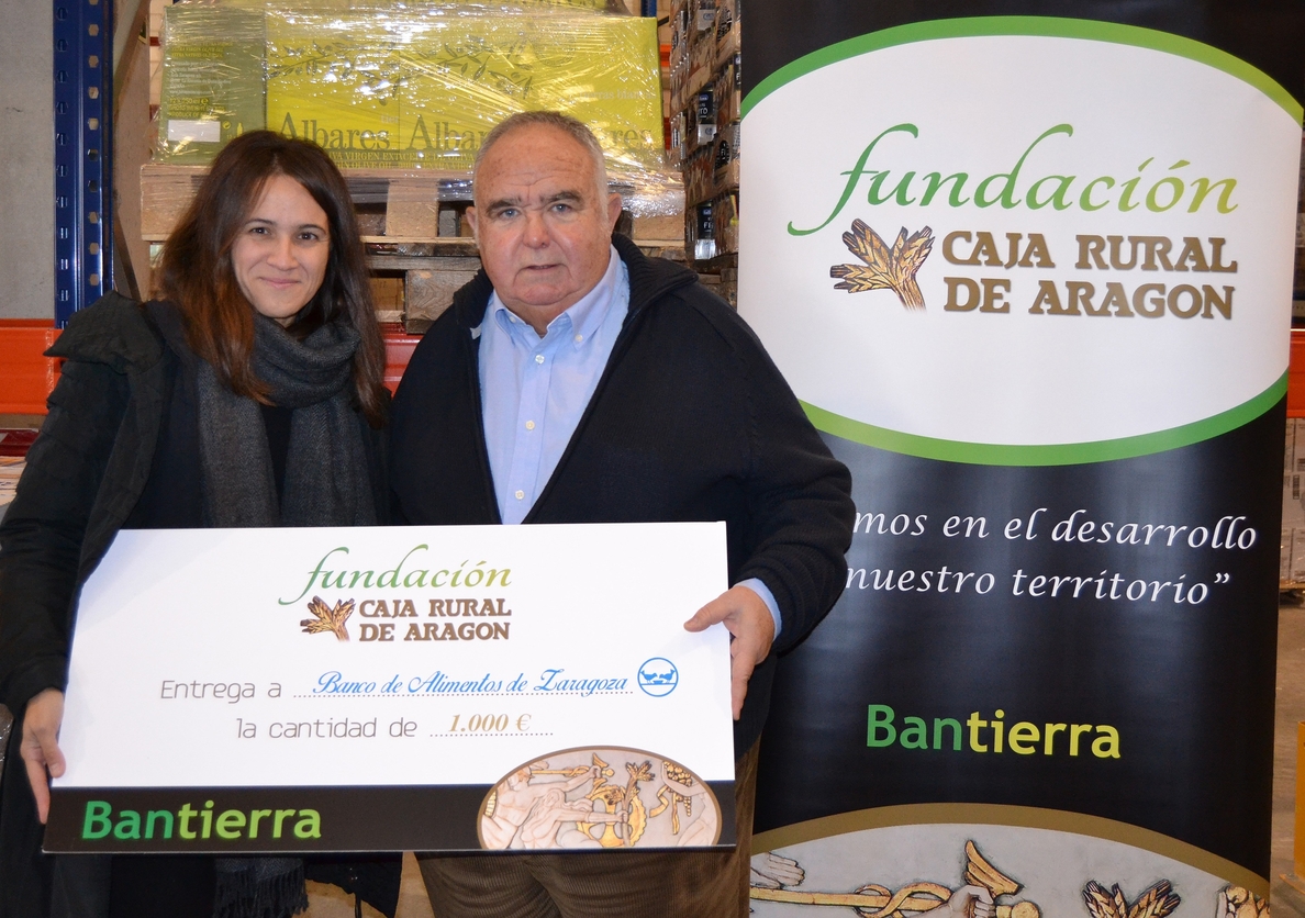 Bantierra entrega al Banco de Alimentos mil litros de aceite
